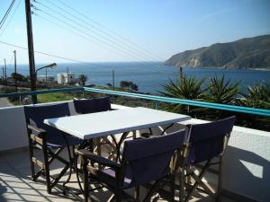 Family Apartment with Sea View