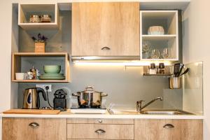 Dynasta Central Suites