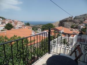 The fig tree house Nisos-Samothraki Greece