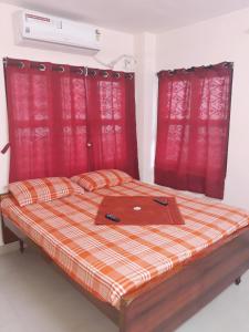 Sterling Homes Near Sankara Nethralaya & Apollo Hospitals Service Apartments With Kitchen