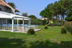Hotels Les Vagues Hotel Restaurant : photos des chambres