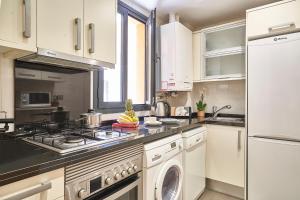 AinB Sagrada Familia Apartments