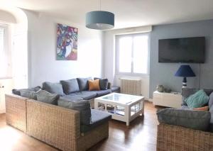 Ti Post, 8 chambres, 3 salles deau, plus de 16 couchages, 250 m2