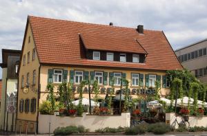 3 hvězdičkový hotel Brauereigasthof Dachsenfranz Zuzenhausen Německo