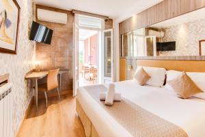 Hotels Hotel Provencal : photos des chambres