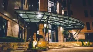 Belanova Apartments and Suites - Jikakuchi