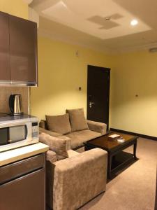 قصر الباحة للشقق المخدومة تصنيف اقتصادي