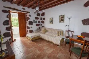 Casa Rural La Casa Baja - La Sorrueda