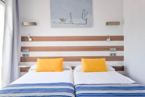 Superior Two-Bedroom Apartment room in Houm Plaza Son Rigo