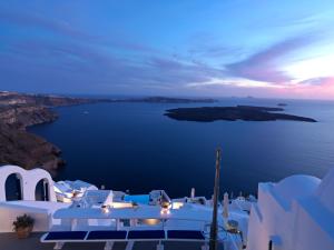 Katikies Chromata Santorini - The Leading Hotels of the World Santorini Greece