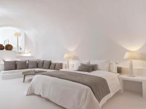 Katikies Chromata Santorini - The Leading Hotels of the World Santorini Greece