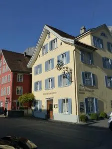 Hotel Lowen - 瓦伦施塔特