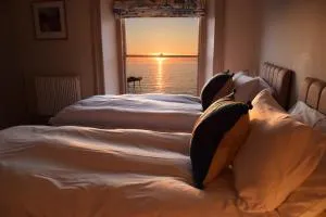 Awel Mor Holiday Apartment - Aberystwyth