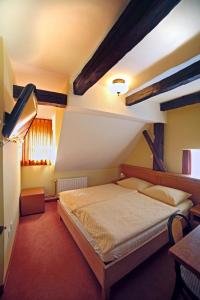 Comfort Triple Room room in Bed & Breakfast Šilak