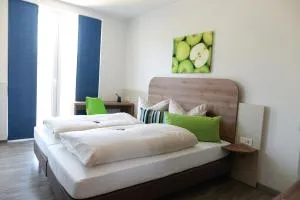 Hotel M24 - Alle Zimmer mit Küchenzeile - Goldenstedt