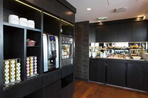 Hotels Hotel Cannes Centre Univers : photos des chambres