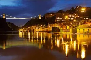 Beautiful large victorian waterfront house - Bristol