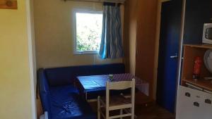 Chalets Camping du Puy Rond : photos des chambres