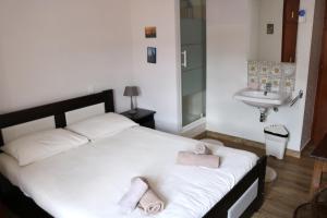 Hotels Auberge Saint Martin : Chambre Double