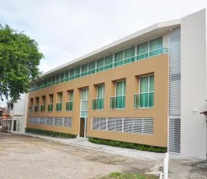 Rainha Hotel - 戈亚尼亚