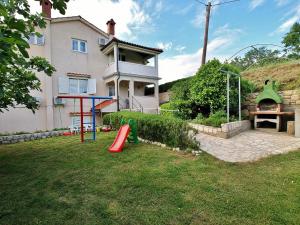 Apartmani Roza Lopar