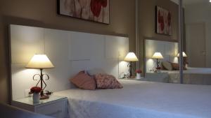 Condominio RESIDENCIAL Via Marina a 80 metros da Praia da Enseada