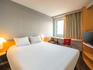 Hotels ibis Saint Rambert d'Albon : Chambre Double Standard