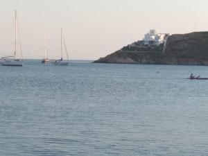 Akti Miaouli Holiday Home Syros Greece