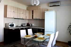 Central Varna Sea Garden Apartment