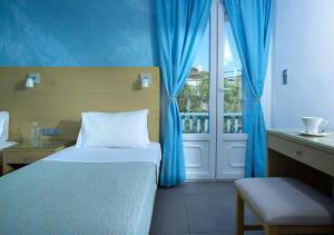 Blue Harmony Hotel Syros Greece