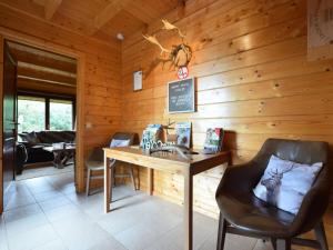 Splendid Chalet in Durbuy with Garden