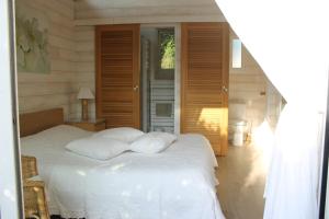 Maisons d'hotes Chez Sophie : Suite 1 Chambre