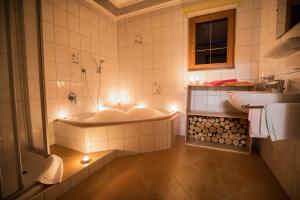 Haus Alpenkönig Stubaier Gletscher