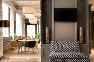 Hotels Hotel des Ducs : photos des chambres