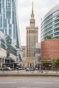 Beloved Warsaw Apartments - Złota - Palace of Culture View