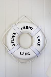 Float In Cottage with Cove View room in The Cottages at Cabot Cove