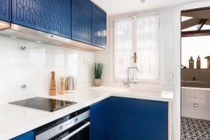 Alexandras Lighthouse View