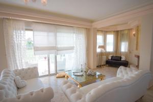 Ria Villa Preveza