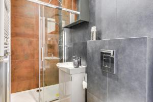 Lion Apartments Costa Brava Studio