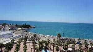 Beachfront apartment in Fuengirola with sea views - 3hvězdičkové hotely ve městě Fuengirola