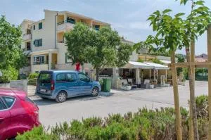 Apartments Tina - 波尔吉察