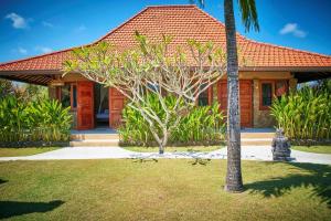 Three Monkeys Villas