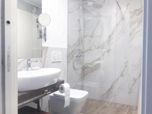 Deluxe Doppelzimmer mit Dusche