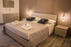 Un posto al sole - 4hvězdičkové hotely ve městě Syrakusy