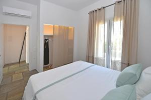 Tinos Blend Suites Tinos Greece