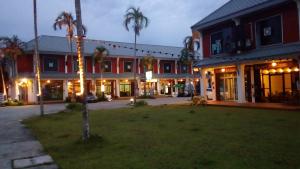 Suratthani Airport Hostel, Hostelek - Szuratthani