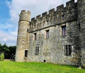 Appartement spacieux avec deux chambres au Château