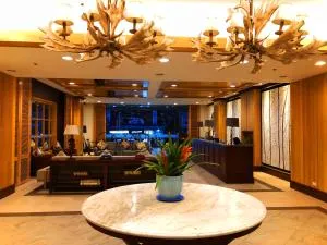 Cedar Peak Condominium by Tripsters Hub - Багио