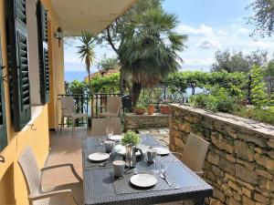 House Levante by Holiday World