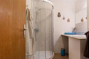 Apartment Living Colors